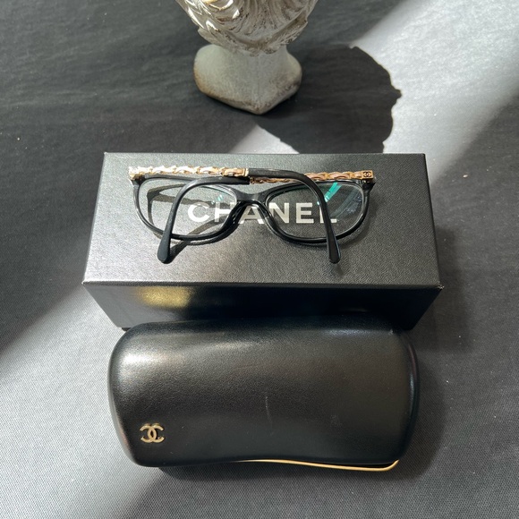 CHANEL 3221-Q Beige Leather Glasses Frames Chain Link EUC Italy Emma Watson - Picture 8 of 16